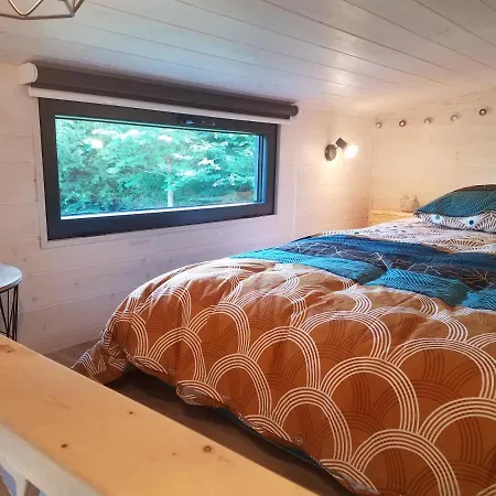 Insolite La Tiny House Du Lutin Many Et Son Bain Nordique Saint-Christophe-Sur-Conde