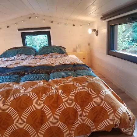 Insolite La Tiny House Du Lutin Many Et Son Bain Nordique Saint-Christophe-Sur-Conde
