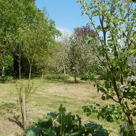 Hébergement de vacances Insolite: La Tiny House Du Lutin Many *